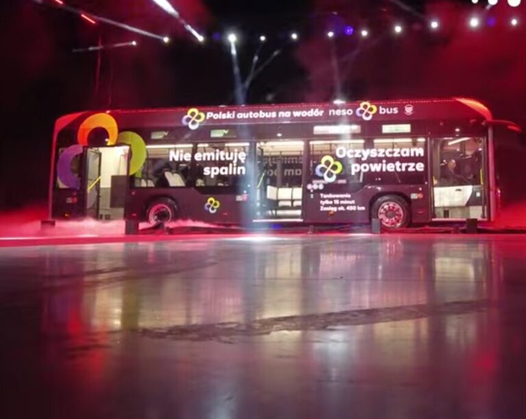 W przyszłym roku w Świdniku ruszy produkcja polskich autobusów wodorowych