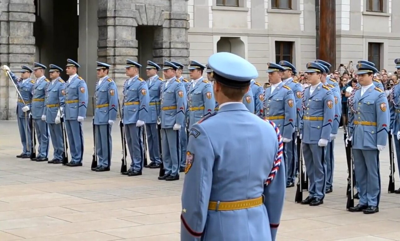 Patey: Zanik instynktu samozachowawczego czy adaptacja do spodziewanego zwycięstwa Rosji?