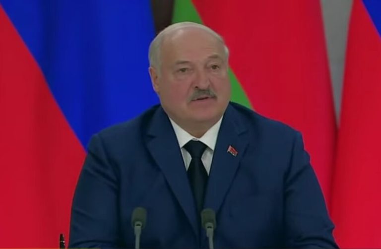Łukaszenka: Białoruś nie zostawi Rosji. “Wojna z Polską za 5 lat? Po co nam to?”