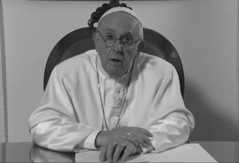 Papież Franciszek nie żyje. Odszedł w wieku 88 lat