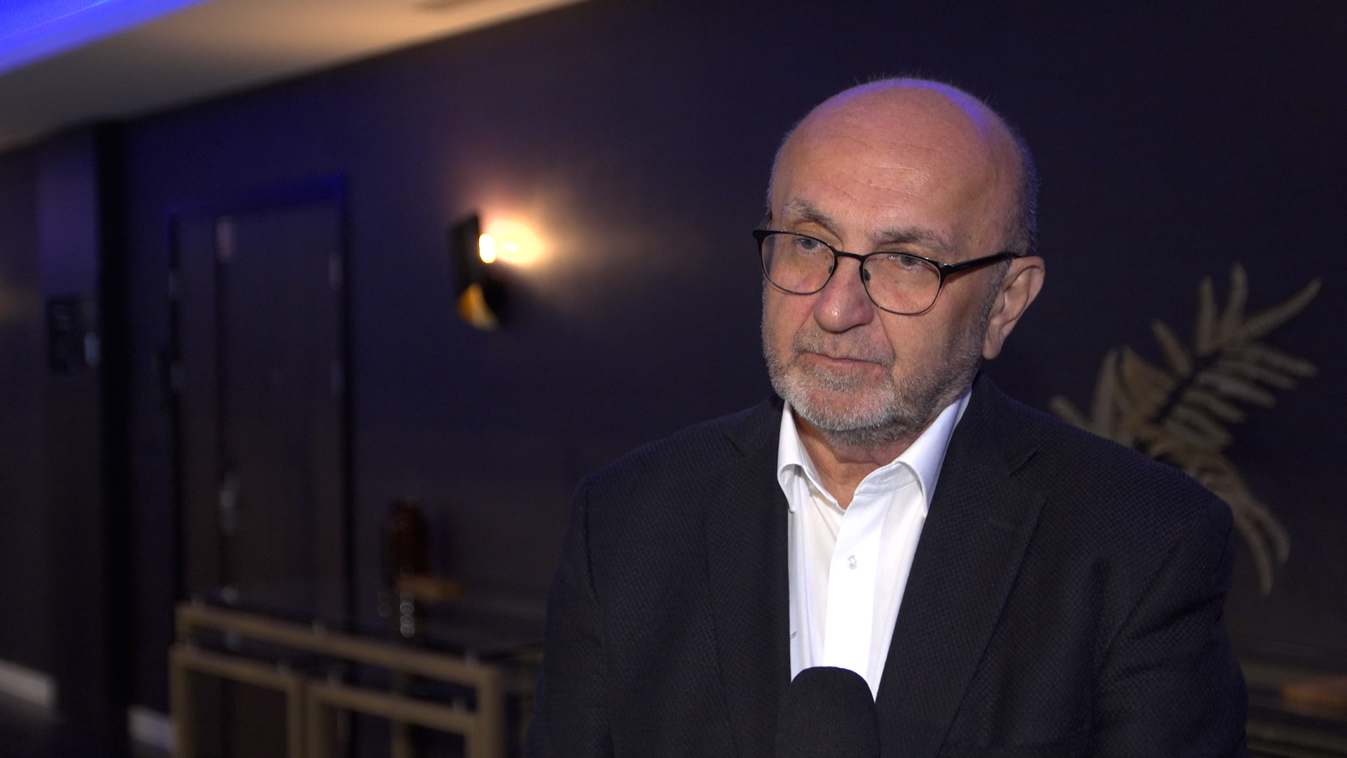 The marketplace  is not prepared to implement the deposit system. It may be delayed by respective  months