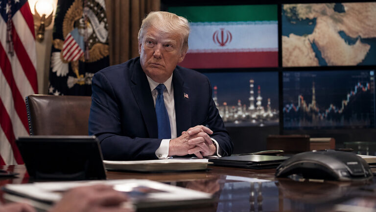 Trump o strategii wobec Iranu: presja zamiast nowych uderzeń