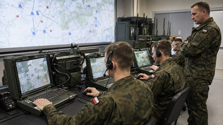 TOPAZ trafi do szkolenia przyszłych dowódców polskiej artylerii