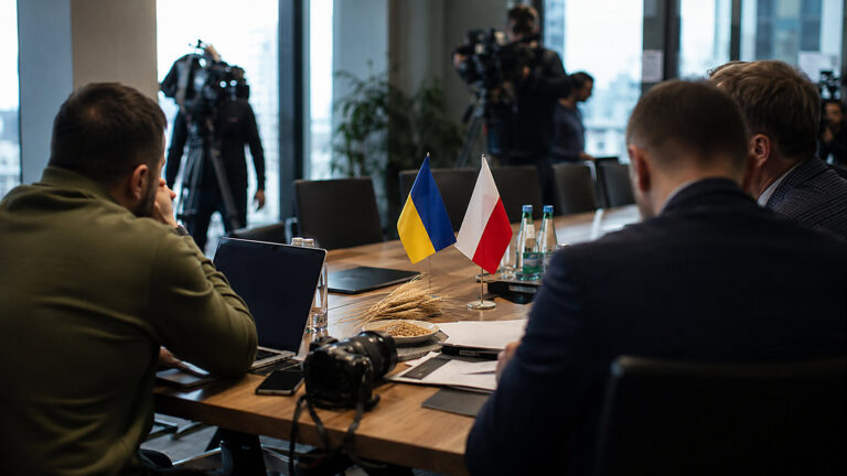Zełenski szykuje PR w Polsce. Kijów musi usłyszeć twarde warunki