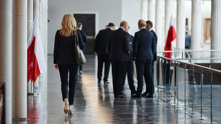 Janowska chce do Rozwoju Plus. Morawiecki zbiera ludzi po pęknięciu PiS
