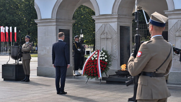 Nawrocki na Placu Piłsudskiego. 106 lat od zwycięstwa nad bolszewizmem