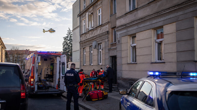 Wałbrzych: roczne dziecko spadło z okna. Nowe ustalenia policji