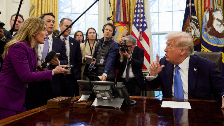 Trump uciszył dziennikarkę CNN. Biały Dom eskaluje medialną wojnę