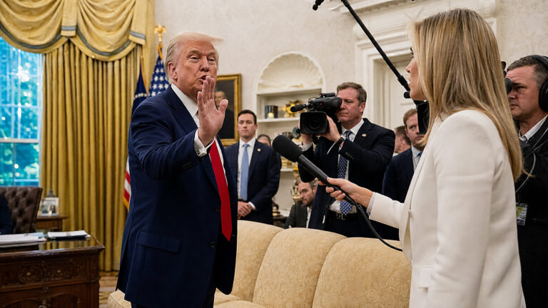 Trump uciszył reporterkę CNN. Biały Dom poszedł jeszcze dalej