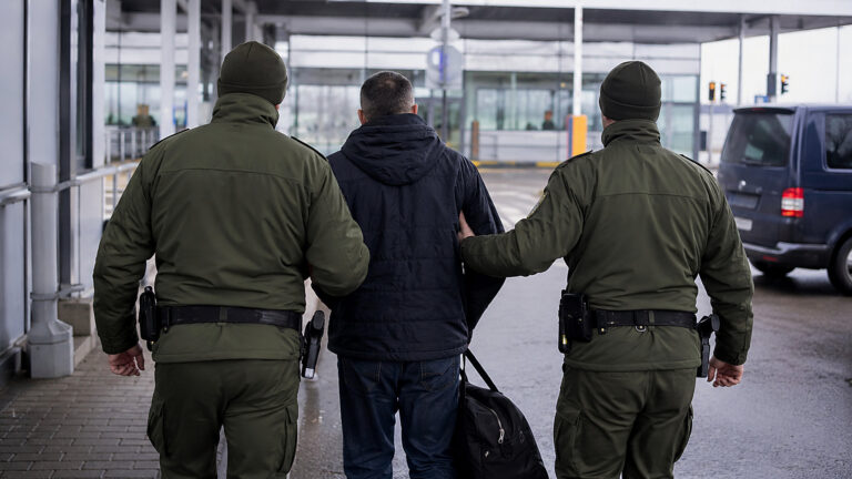 43-letni Ukrainiec wydalony z Polski. Pięć lat bez wjazdu do Schengen