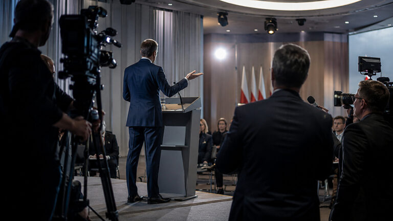 Szłapka zakpił z Republiki. Rządowe show przykryło pytanie o MyDr
