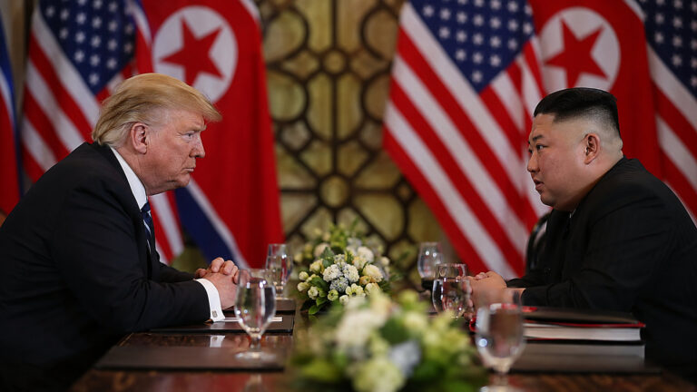 Trump chce spotkania z Kimem w 2026. Nuklearna gra wraca na stół