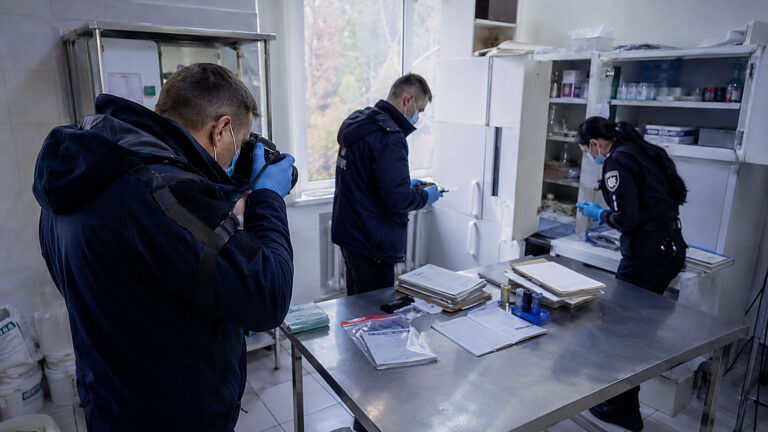 Bukowina: czterech podejrzanych w sprawie tkanek zmarłych
