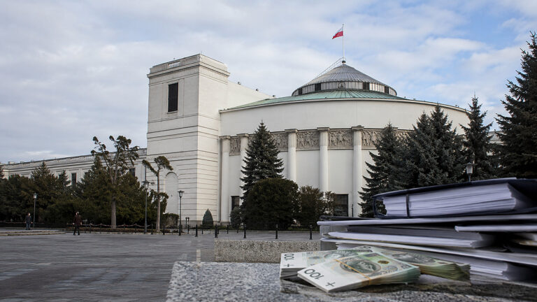 Budżet 2027: ponad miliard na Sejm. Rząd pokazał rachunek