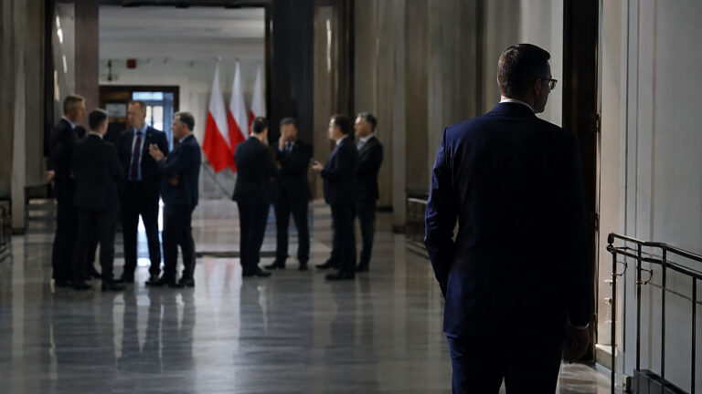 Partia Morawieckiego zaszkodzi prawicy? Tak sądzi 30,8 proc. Polaków