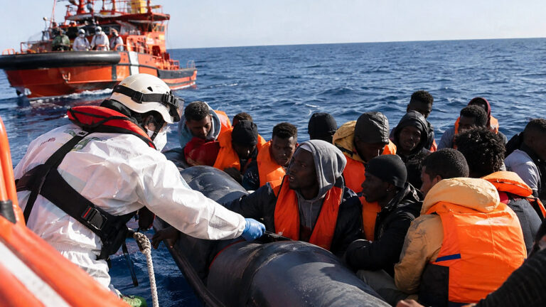 Dramat u wybrzeży Hiszpanii. 28 migrantów uznano za zaginionych