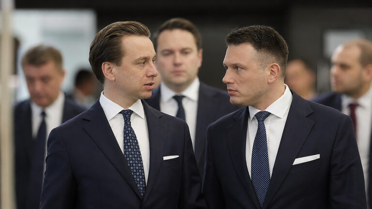 Konfederacja przed próbą sił. Bosak i Mentzen grają o listy oraz przyszłość prawicy