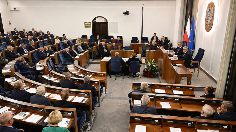 Senat odrzucił Mateusza Szpytmę. 50 głosów przeciw kandydatowi na prezesa IPN