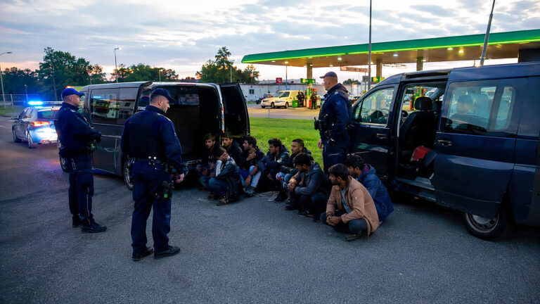 Oborniki: obława za migrantami i pytanie o realną kontrolę państwa