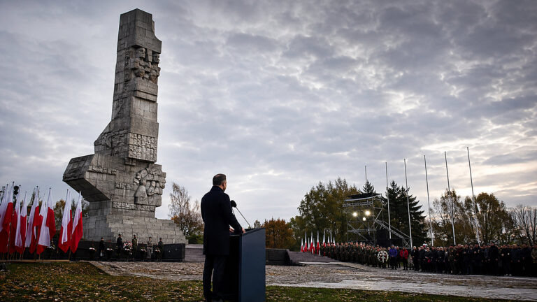 Tusk na Westerplatte: jesień i zima mogą przesądzić o bezpieczeństwie Polski