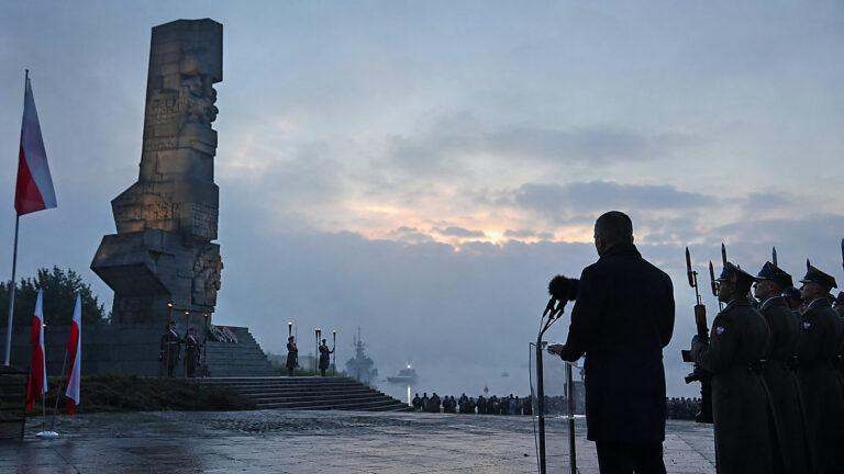 Nawrocki na Westerplatte: niemieckie reparacje mają wzmocnić polską armię