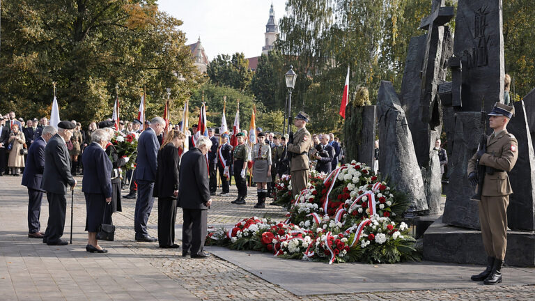 Poznań pamięta o 17 września. Hołd dla ofiar Sowietów