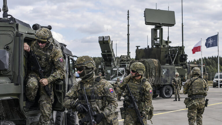 Słowacja wyśle około stu żołnierzy. Wzmocnią NATO w Polsce