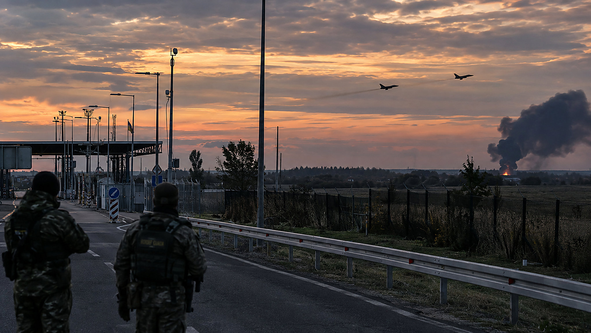 Rosyjski dron eksplodował 4 km od Polski. Myśliwce poderwane