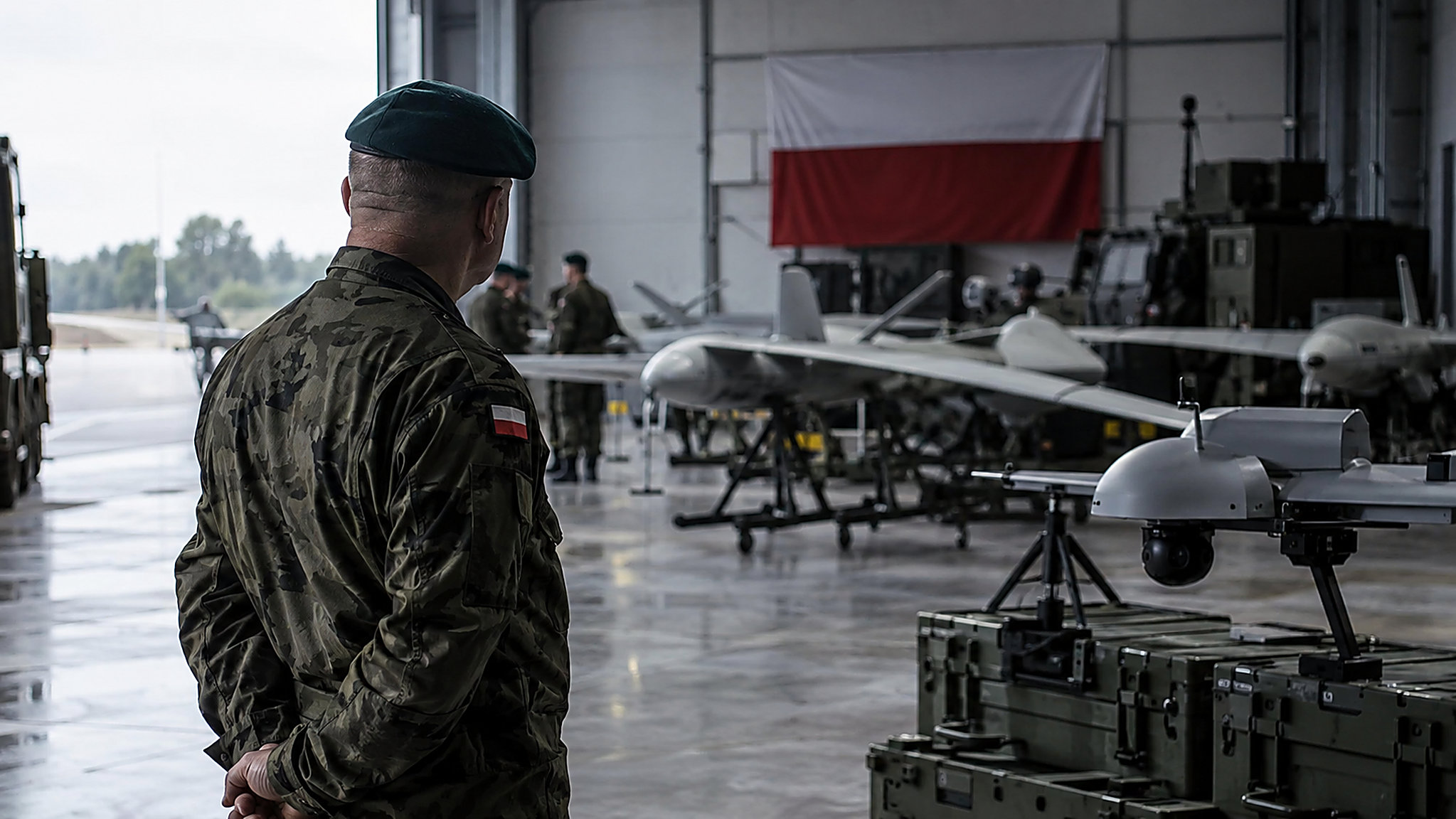 Gen. Mirosław Bodnar ma odejść. Dronowa zmiana w polskiej armii – ilustracja