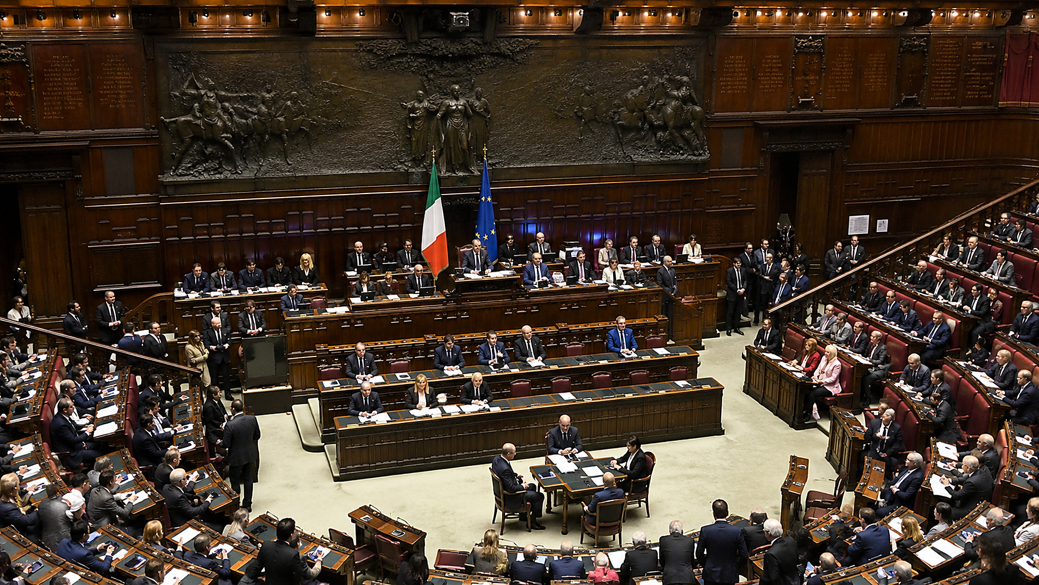 Rząd Meloni wygrywa tajne głosowanie. Reforma ordynacji przed finałem