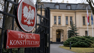 Trybunał bez pieniędzy. Święczkowski pisze do Czarzastego – ilustracja